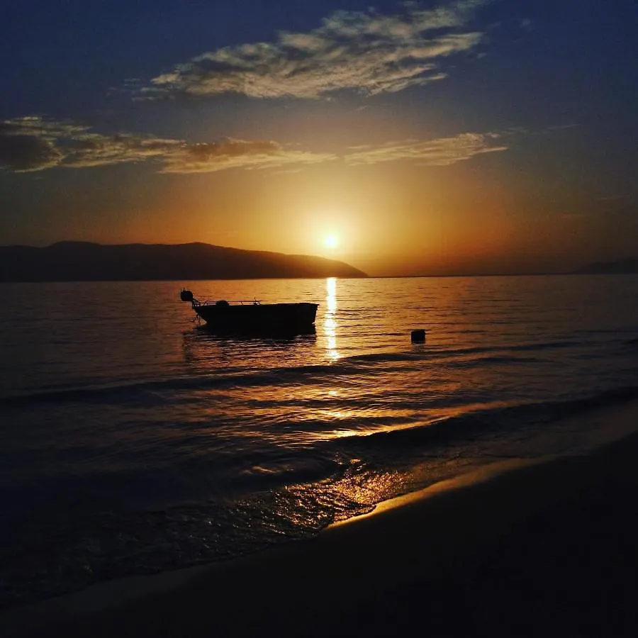 Villa Arli&Eris Vlorë