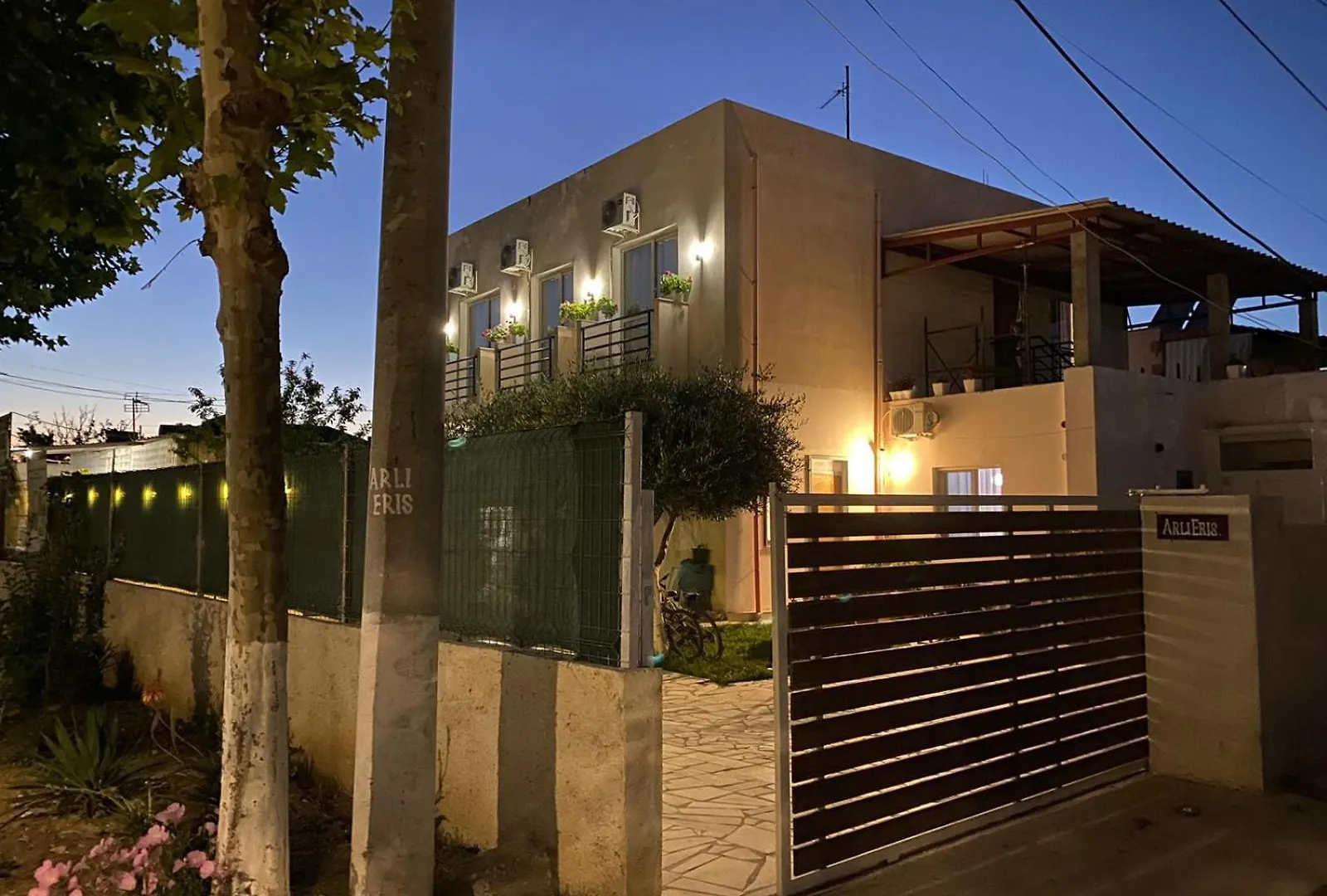 Villa Arli&Eris Vlorë