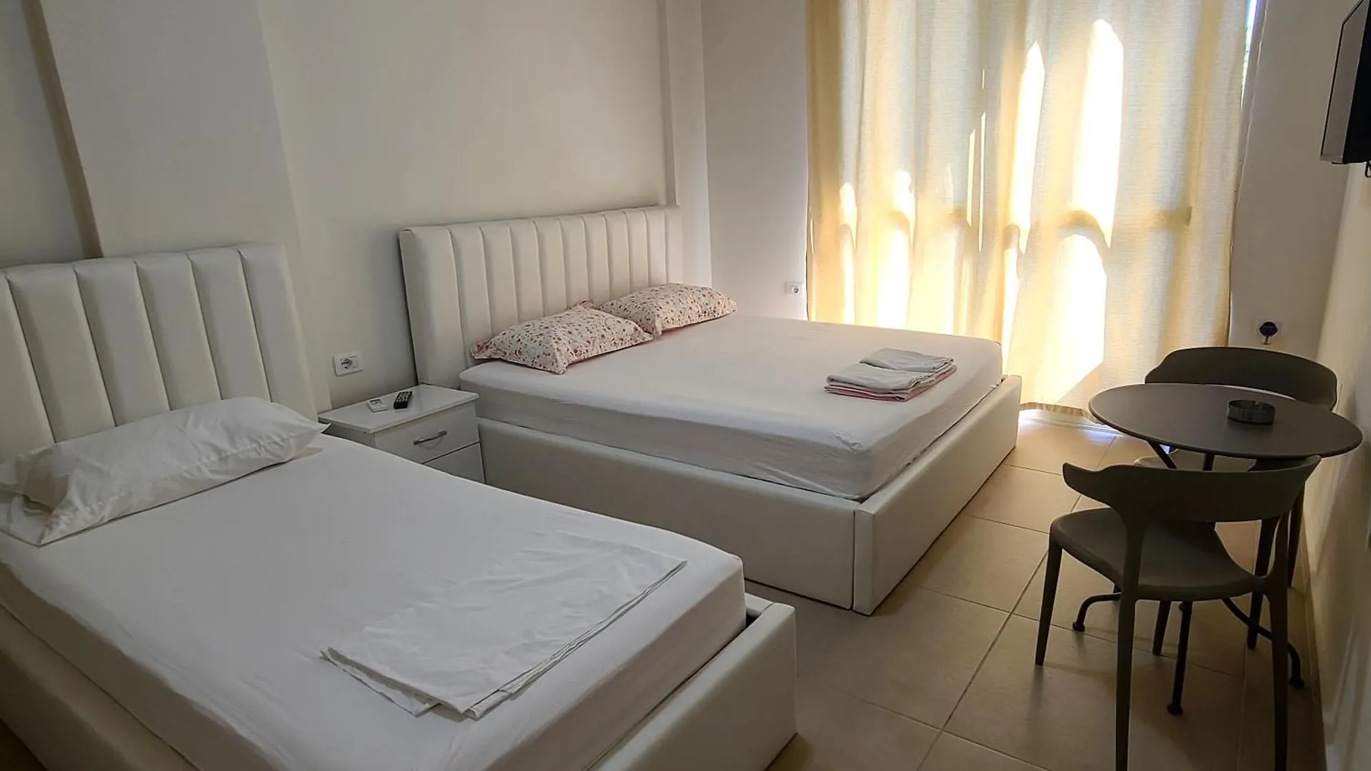 Villa Arli&Eris Vlorë Albánie
