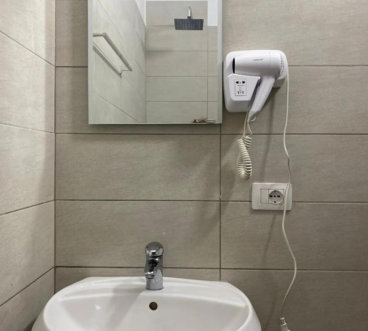 Affittacamere Villa Arli&Eris Vlorë